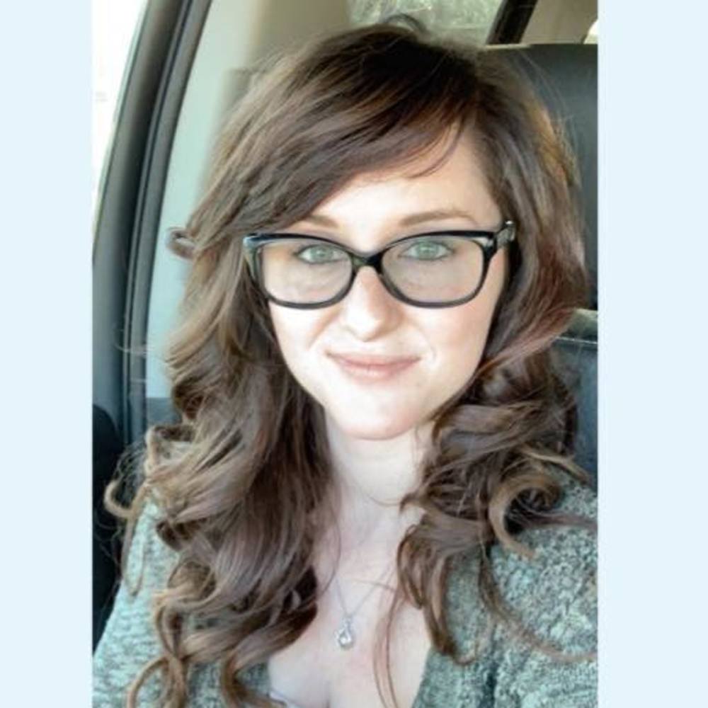 Meet your Posher, Tonya